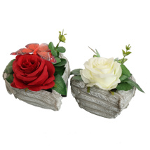 ROSE ARR IN HEART 15X10CM ASSORTED